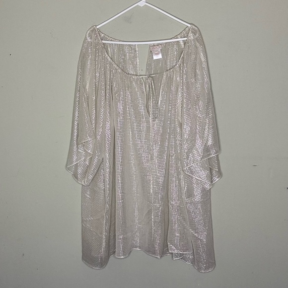 LaROK cream and silver bathing suit cover-up, size XS/S - Picture 4 of 6